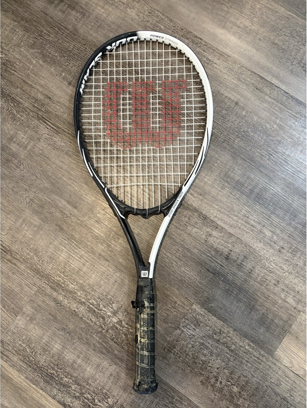 Wilson Tour Slam Tennis Racket L4 4-1/2 Grip Stop Shock Pads Power Strings